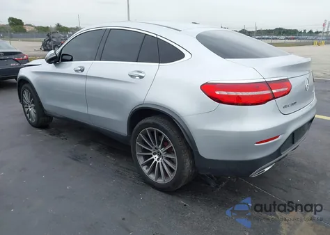 2019 Mercedes-Benz Glc 300 Coupe 4Matic z USA, uszkodzony, nr VIN WDC0J4KB9KF542081